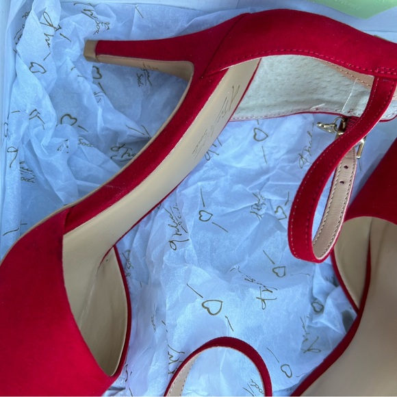 ✨NEW✨Vanessa Red Ankle Strap Heels - Picture 8 of 11